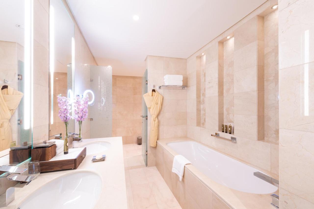 Shaza Doha Hotel Exterior photo Bathroom