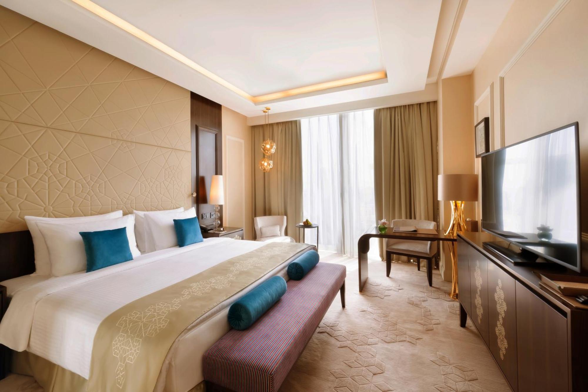 Shaza Doha Hotel Exterior photo Deluxe Room